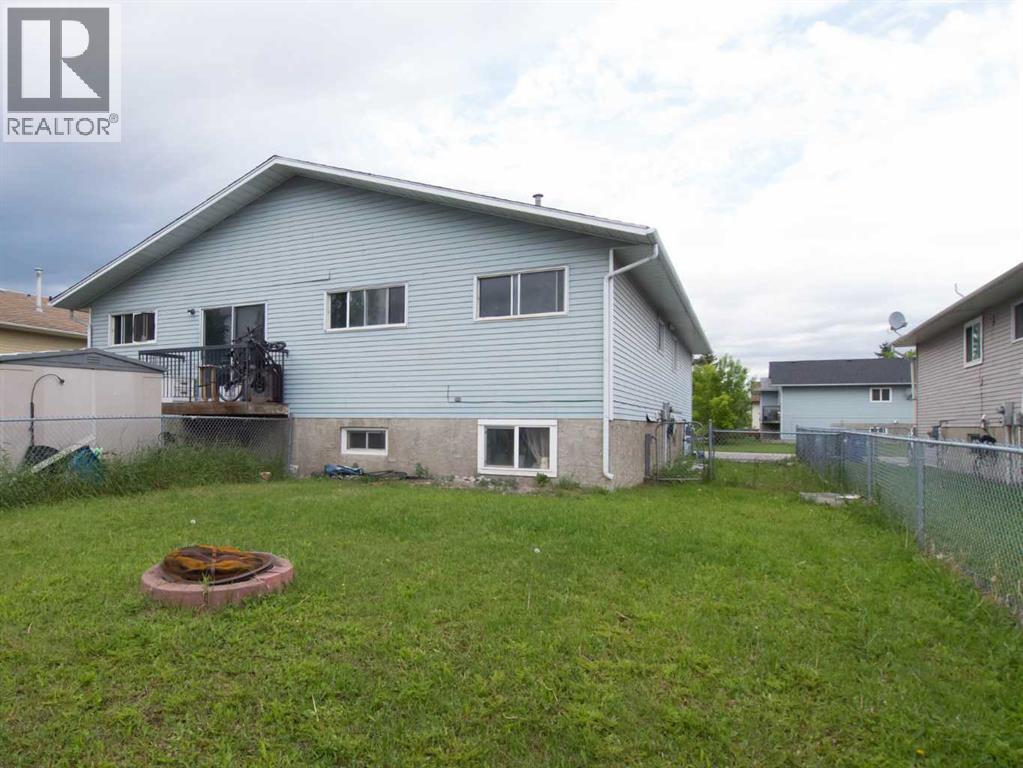 196 Fonda Drive SE, Calgary — photo 3