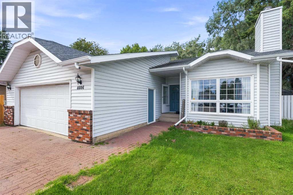 4606 33 Street - 41
