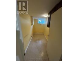 Bsmt - 80 Aspenwood Drive, Toronto, ON M2H2E9 Photo 7