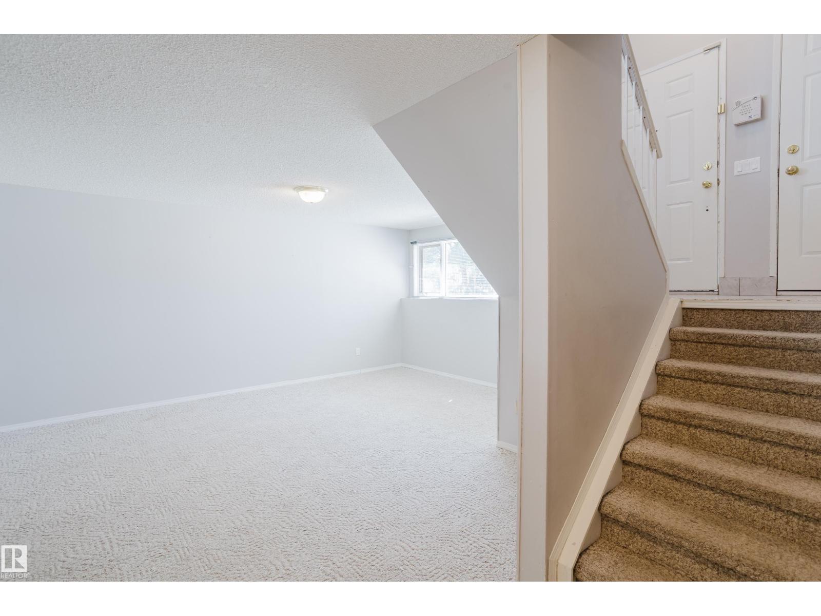 337 Pearson Crescent NW - Photo 34