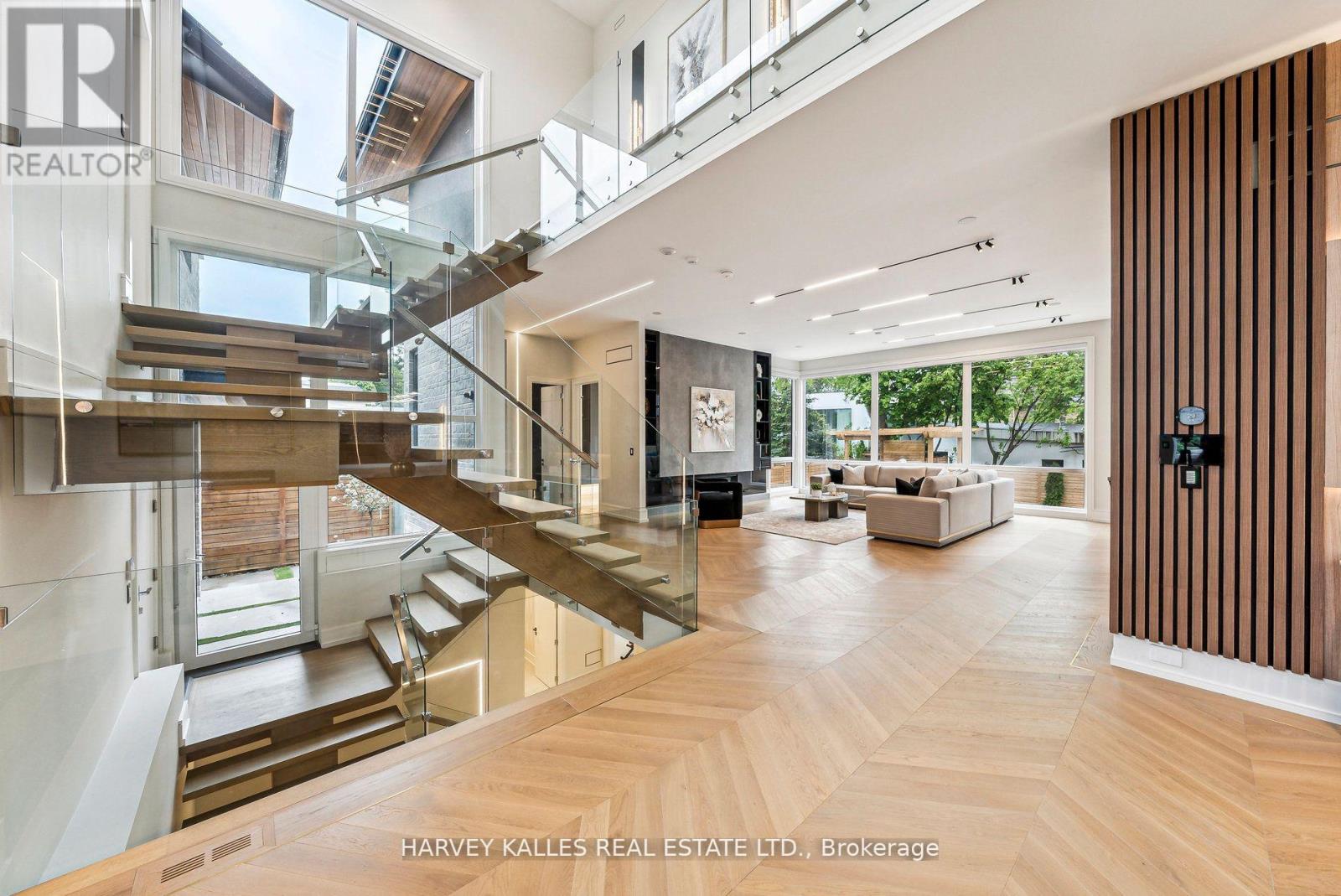 139 NEWTON DRIVE - Image 6