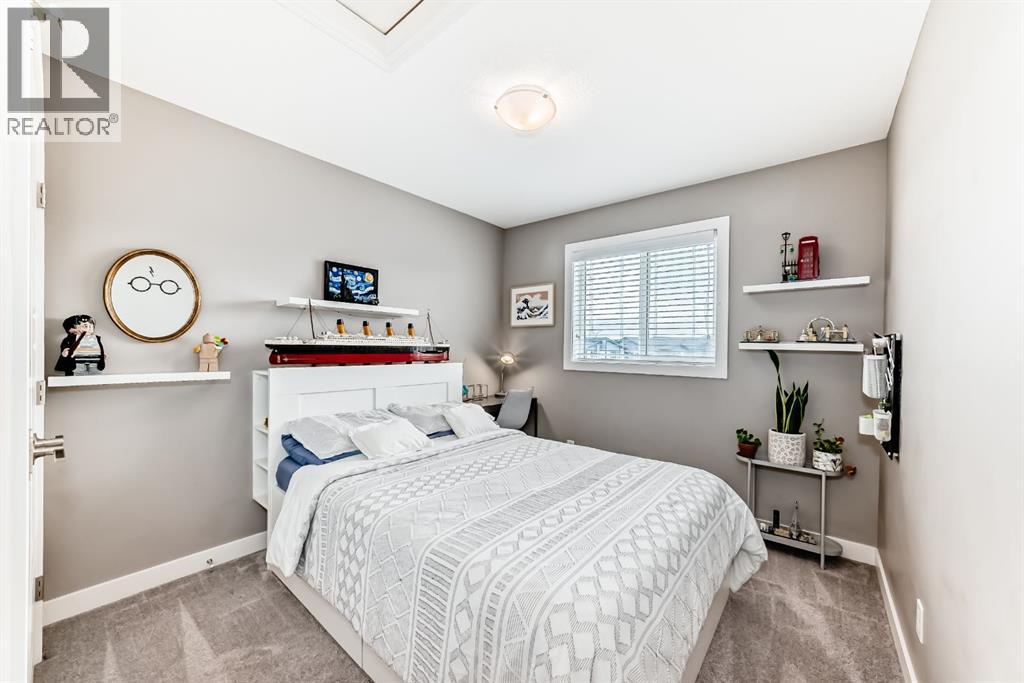 38 Precedence Glen - 18