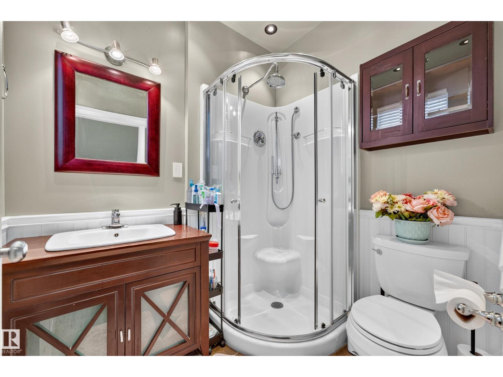 14804 95 AV NW - 32