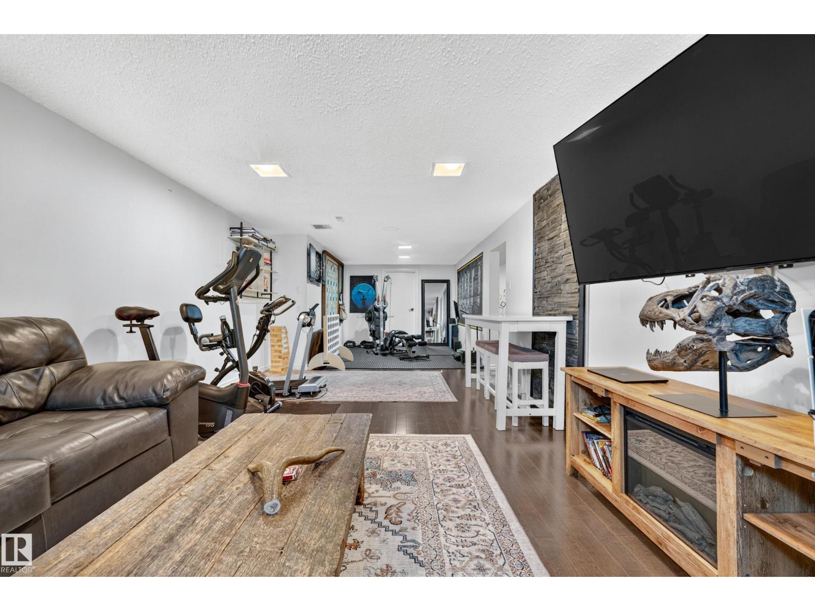 14804 95 AV NW - 39