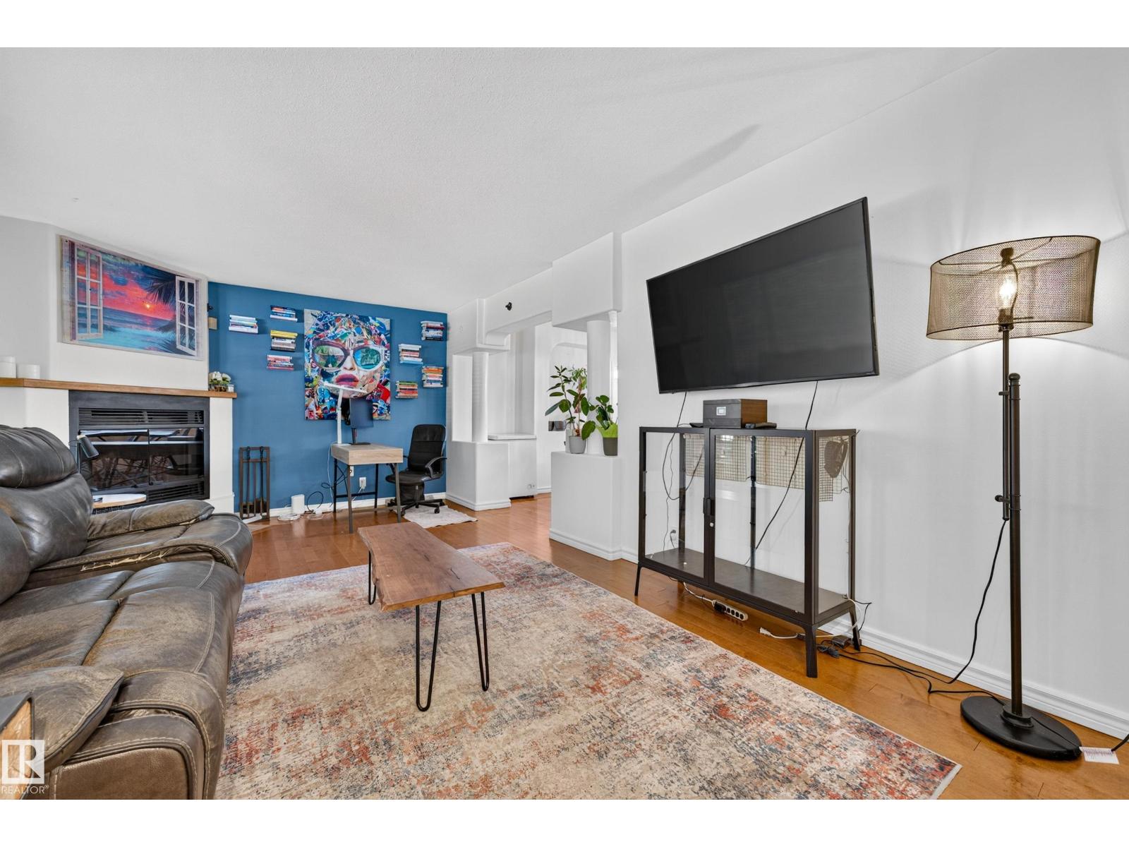 14804 95 AV NW - 11