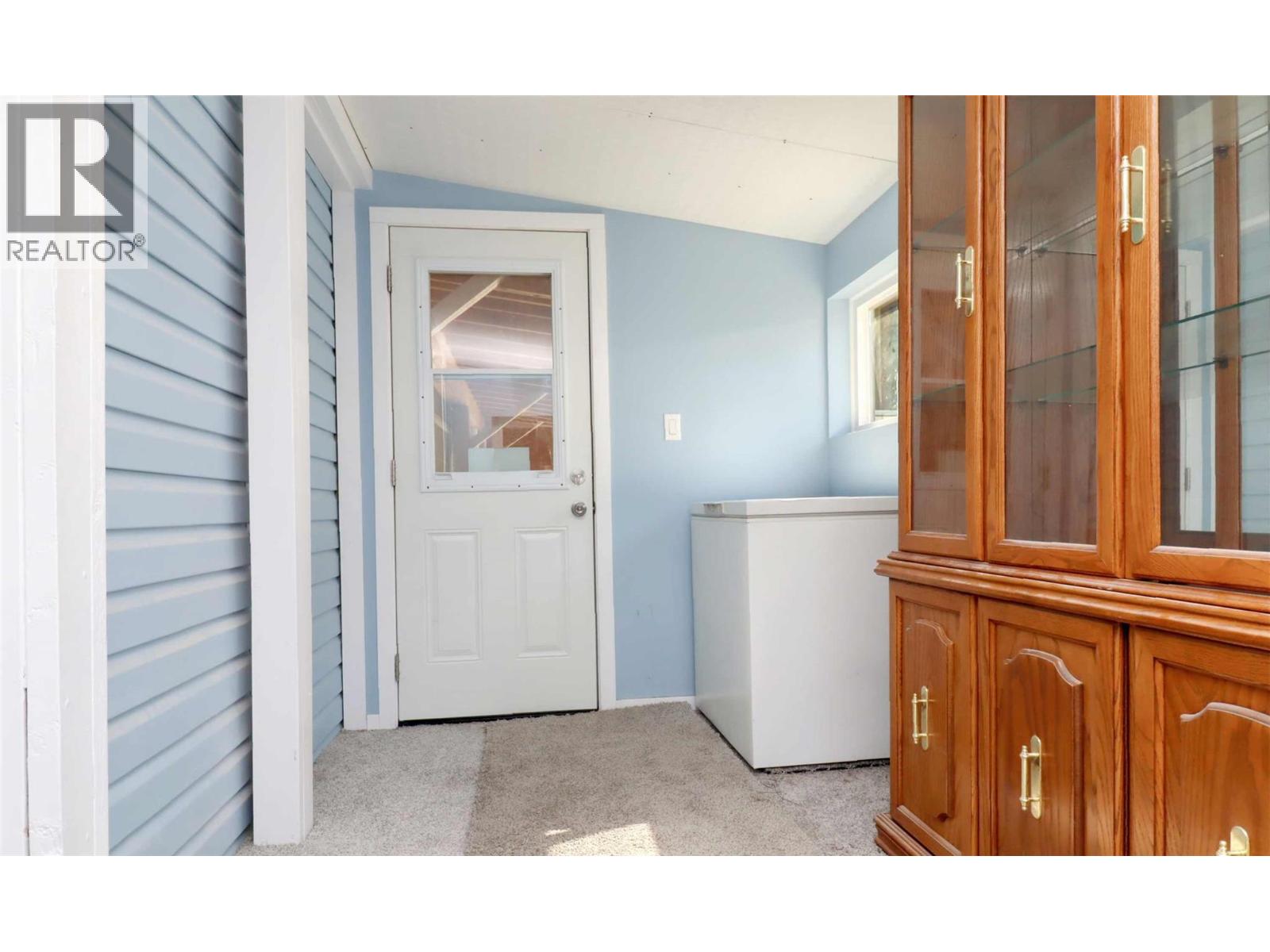 #33 1214 Okanagan Avenue - 11