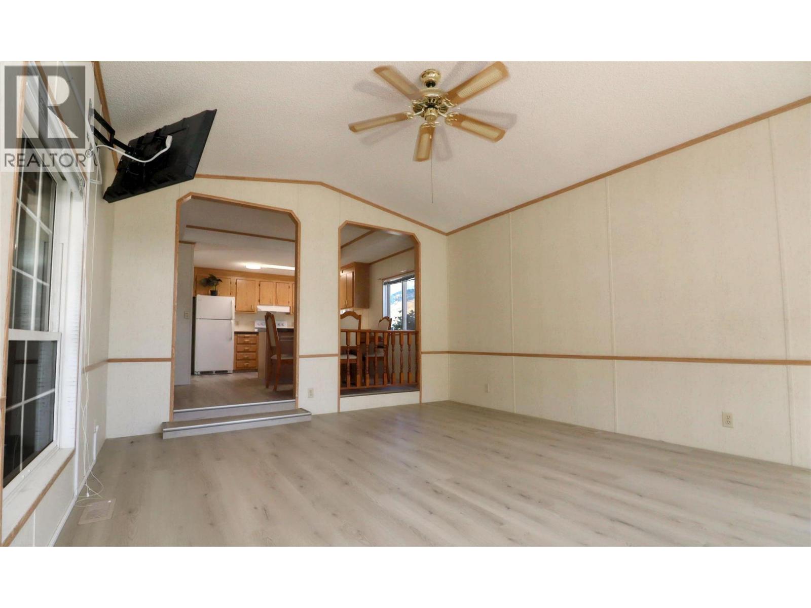 #33 1214 Okanagan Avenue - 13