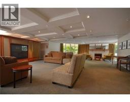 212 3600 Windcrest Drive, North Vancouver, BC V7G2S5 Photo 15
