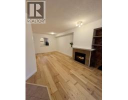 212 3600 Windcrest Drive, North Vancouver, BC V7G2S5 Photo 6
