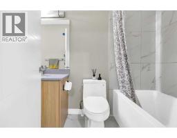 3pc Bathroom - #2, 4519 Bowness Road Nw, Calgary, AB T3B0A9 Photo 15