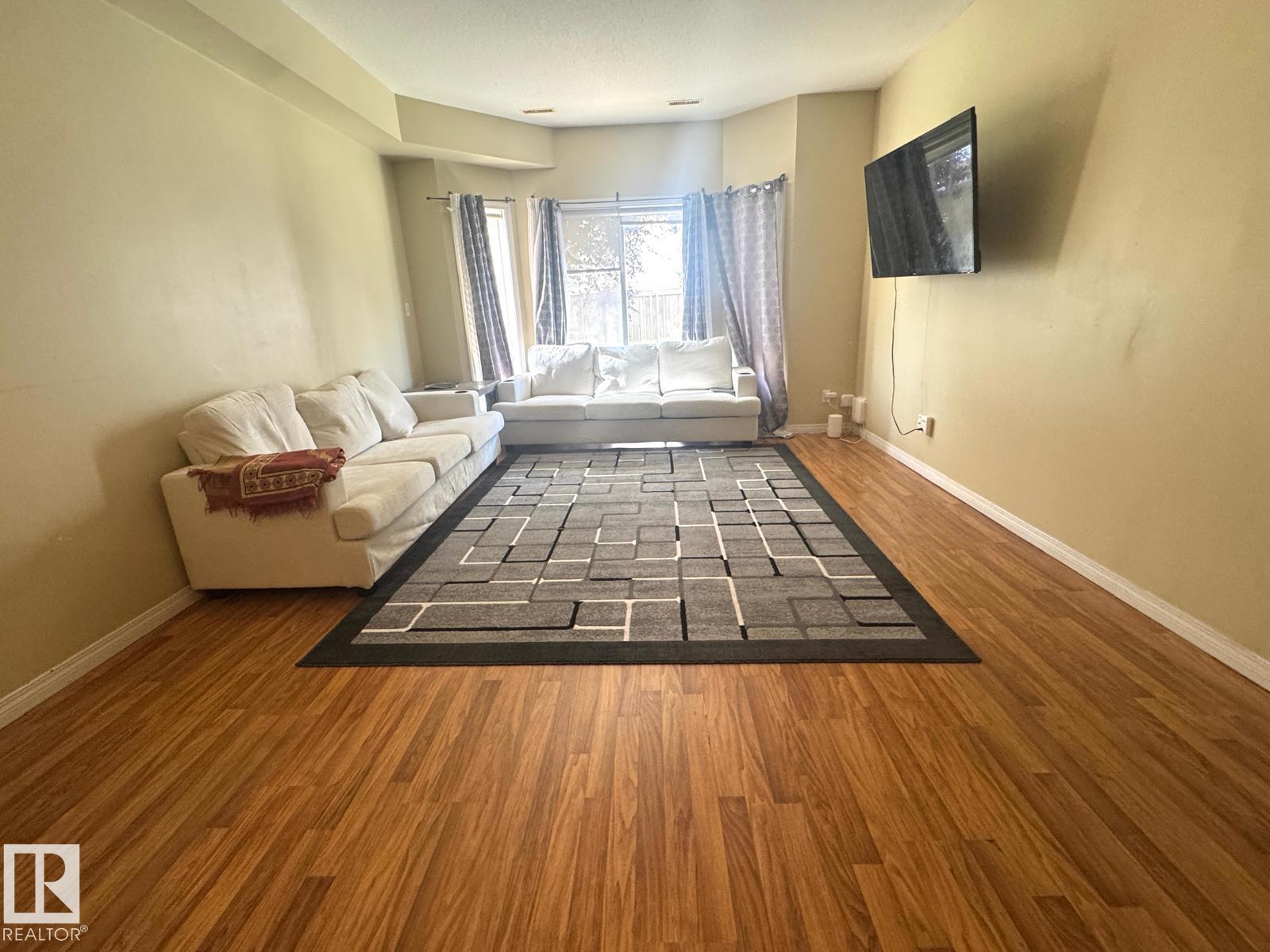 #117 4304 139 AV NW - 4