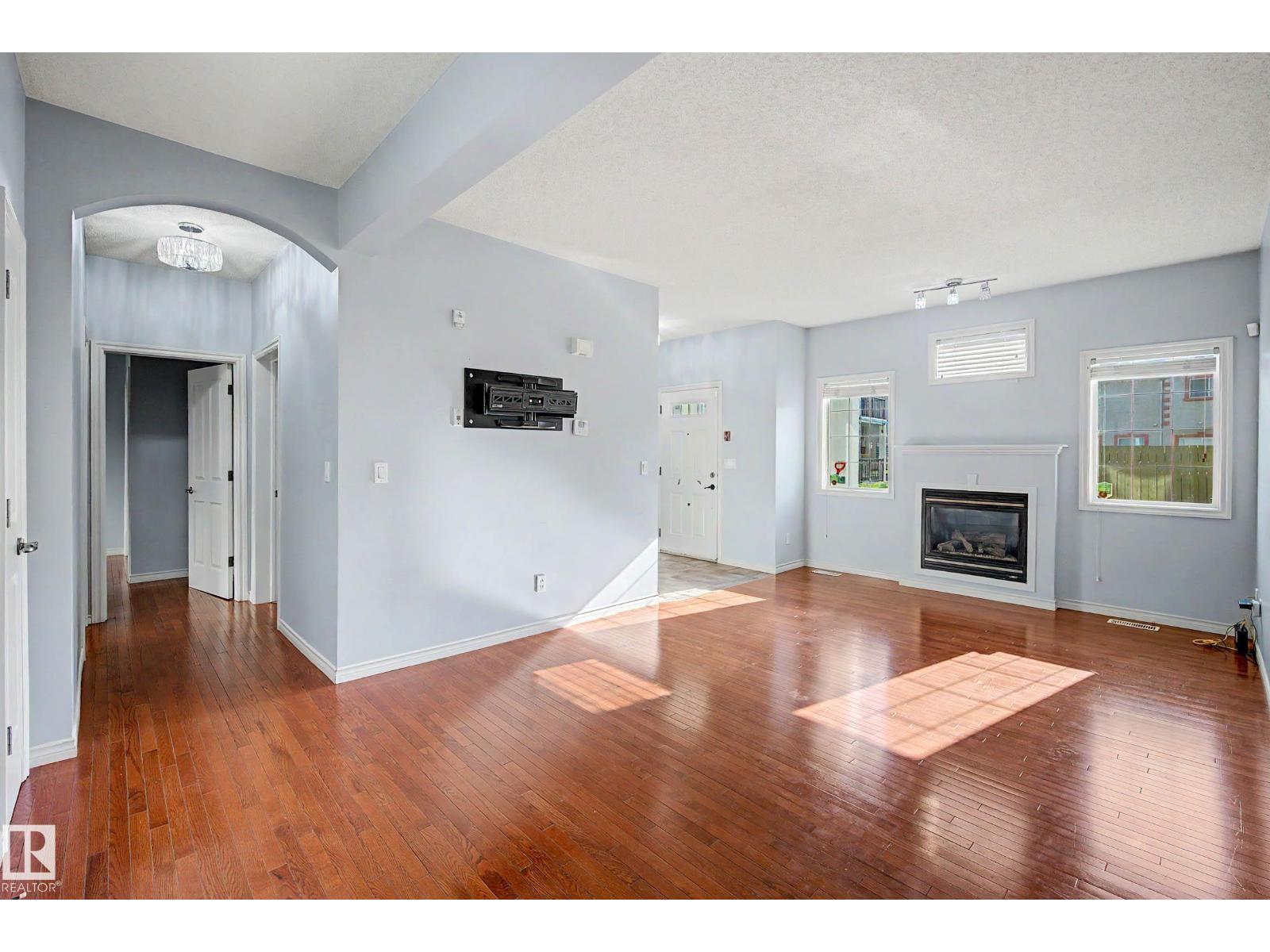 #47 13825 155 AV NW - 5