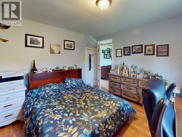 4653 JOYCE AVE - 8