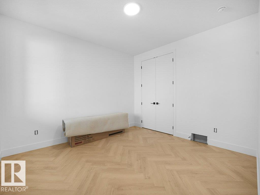 89 ELDRIDGE PT - Image 18