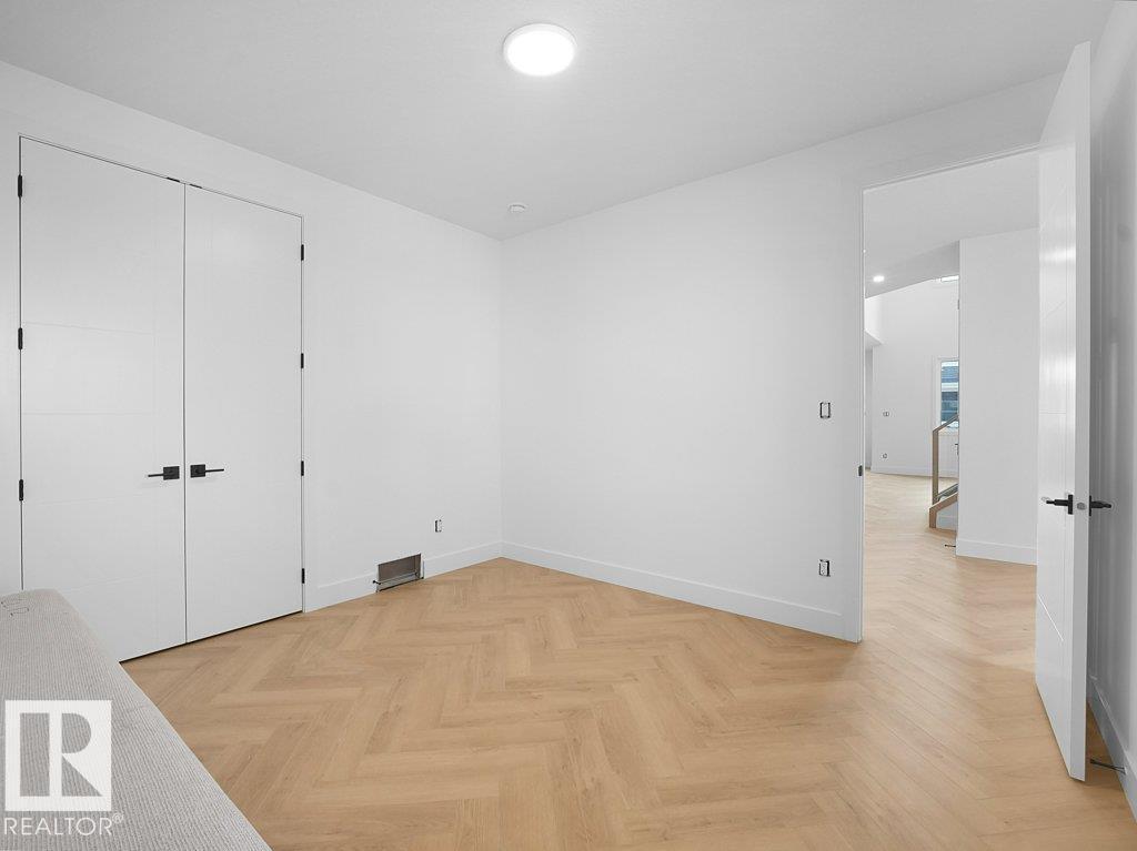 89 ELDRIDGE PT - Image 19