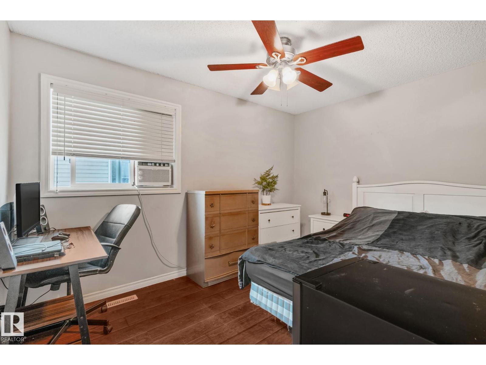 9 LANDON DR - Image 21