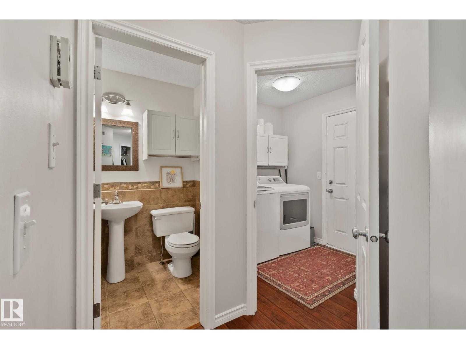 9 LANDON DR - Image 12