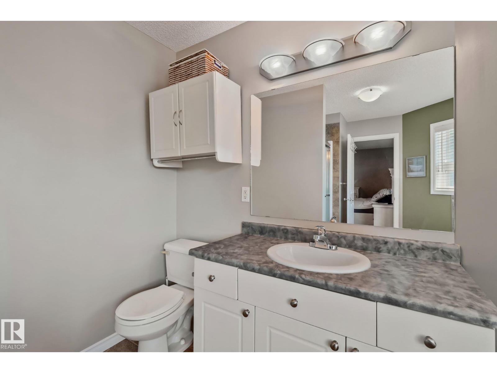 9 LANDON DR - Image 31