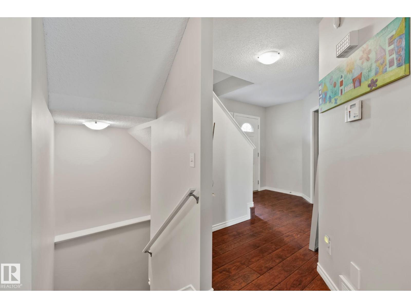 9 LANDON DR - Image 15