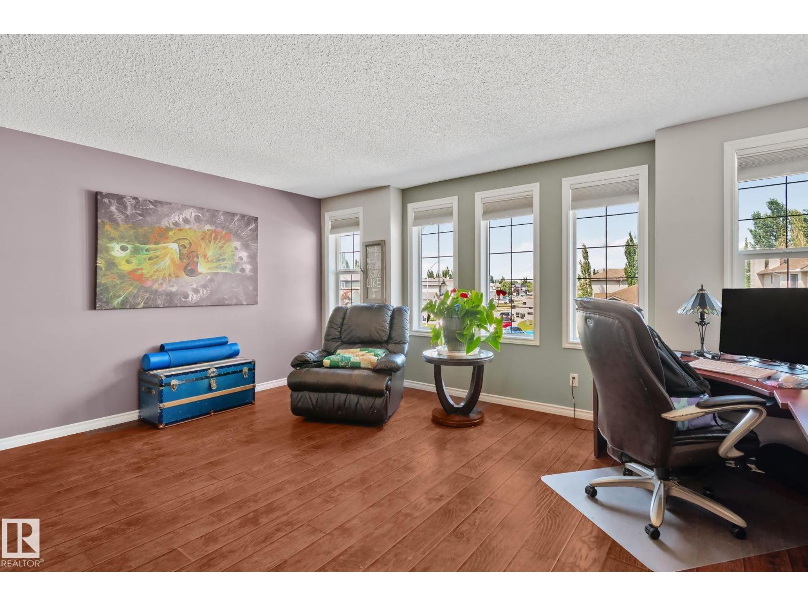 9 LANDON DR - Image 19
