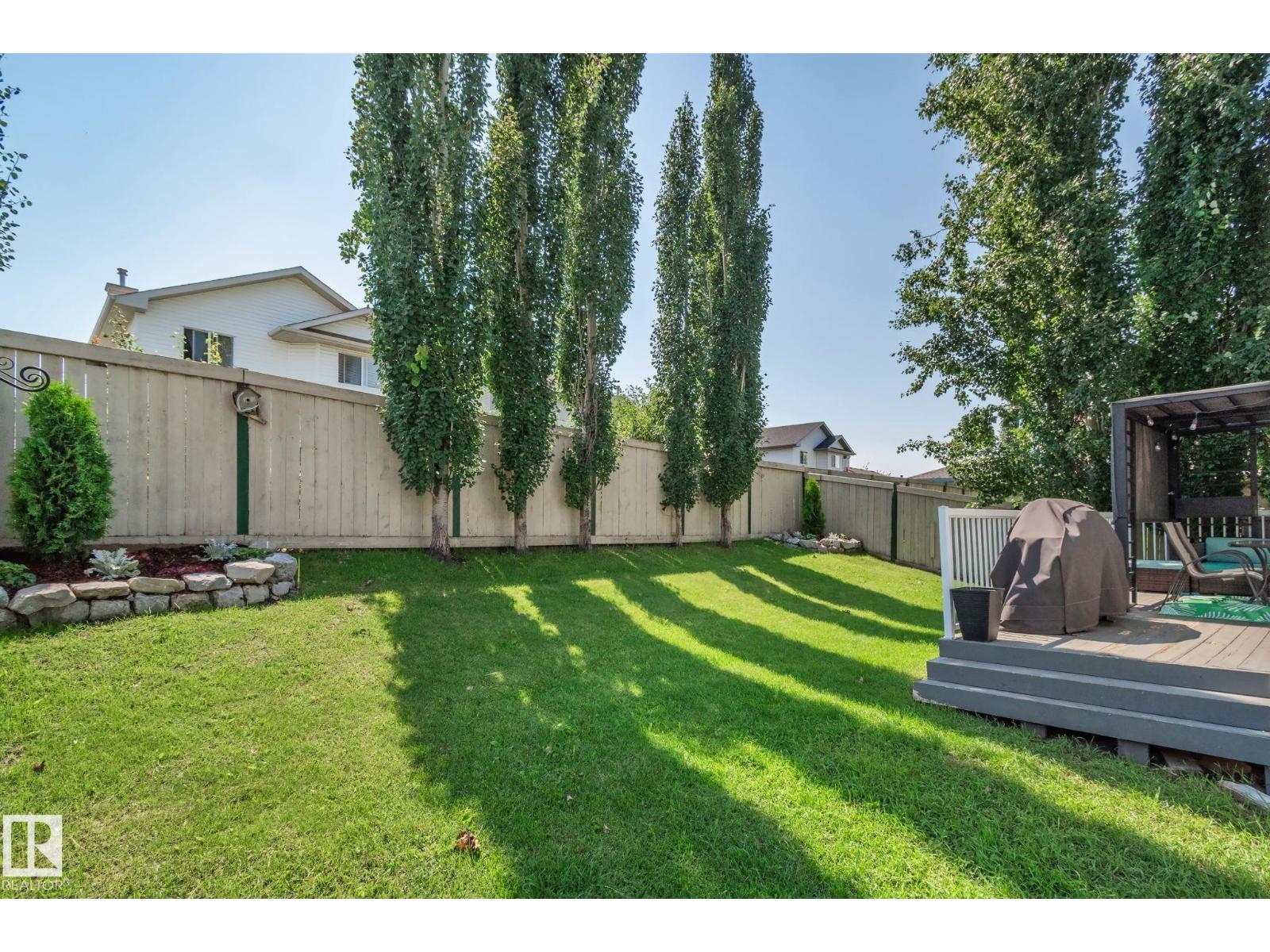 9 LANDON DR - 41