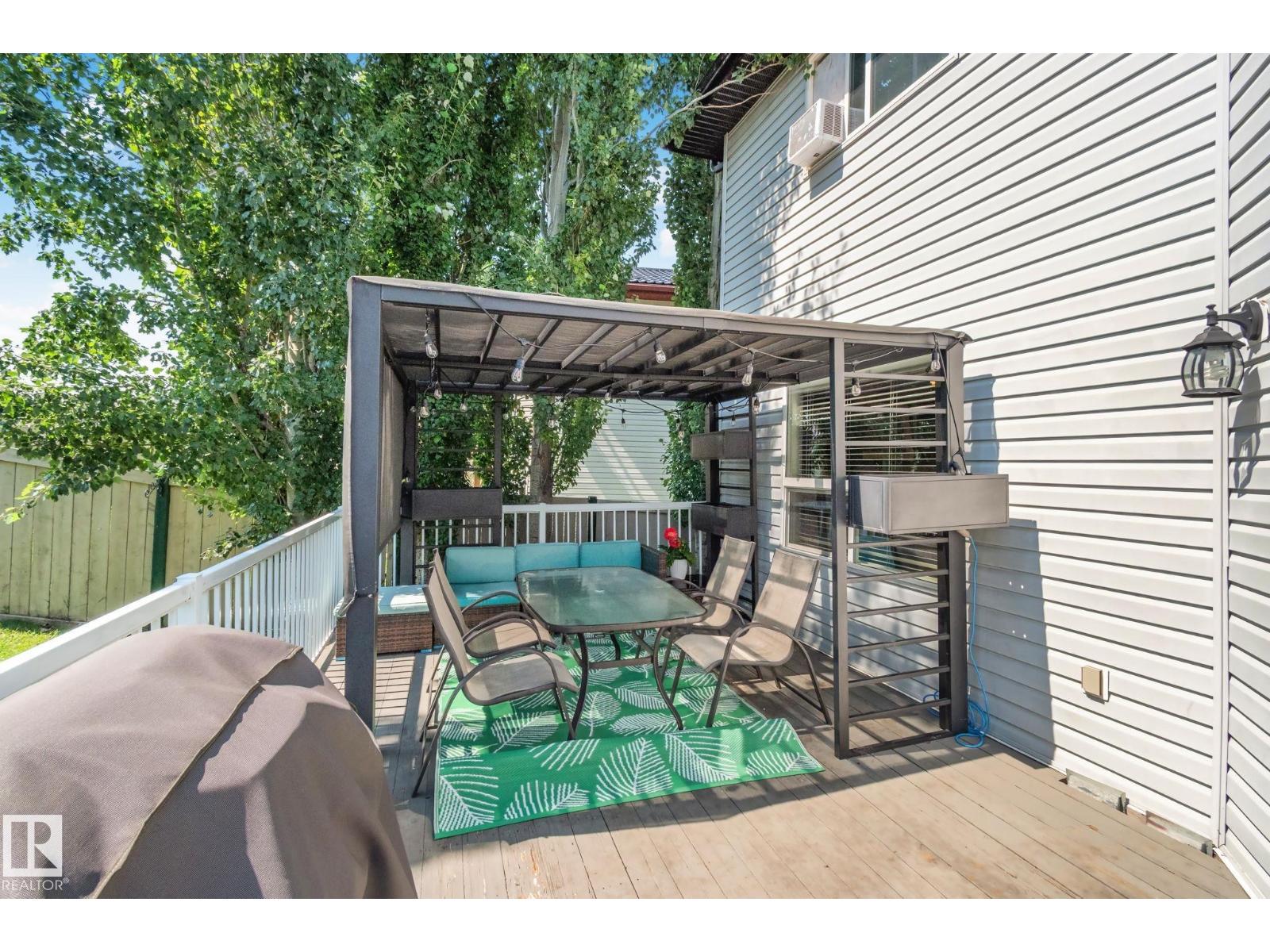 9 LANDON DR - 43