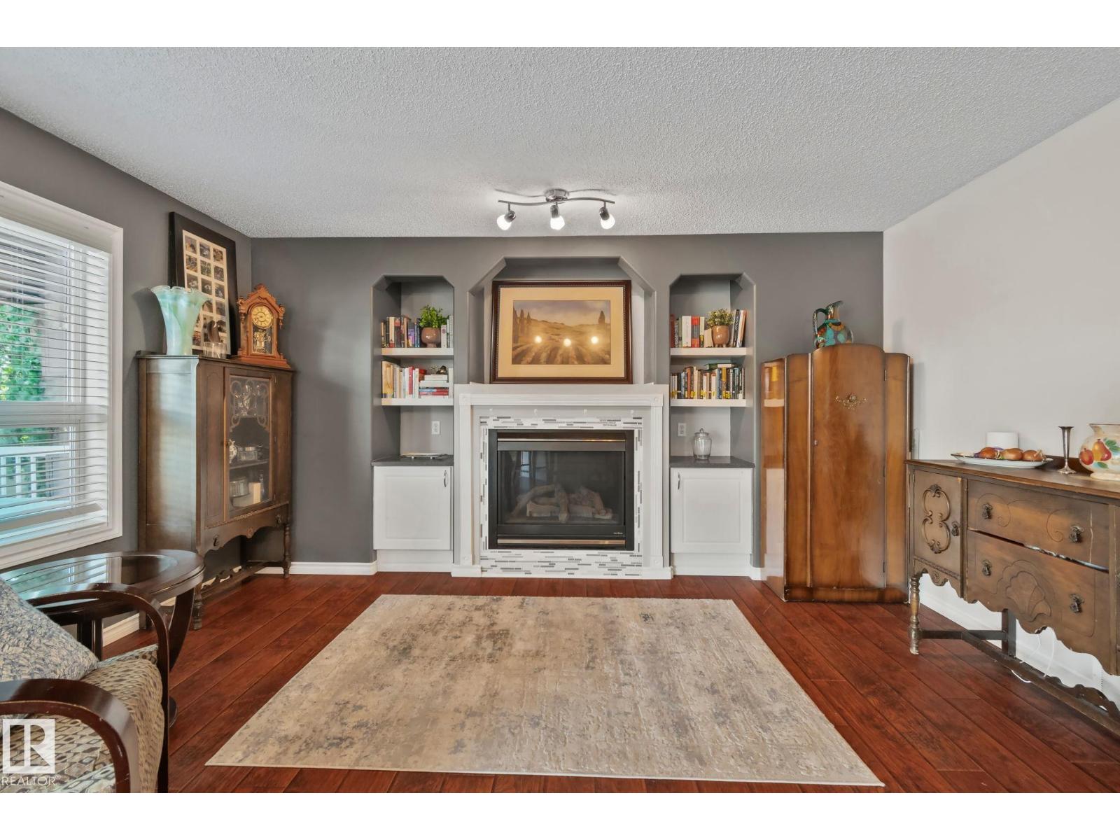 9 LANDON DR - 6