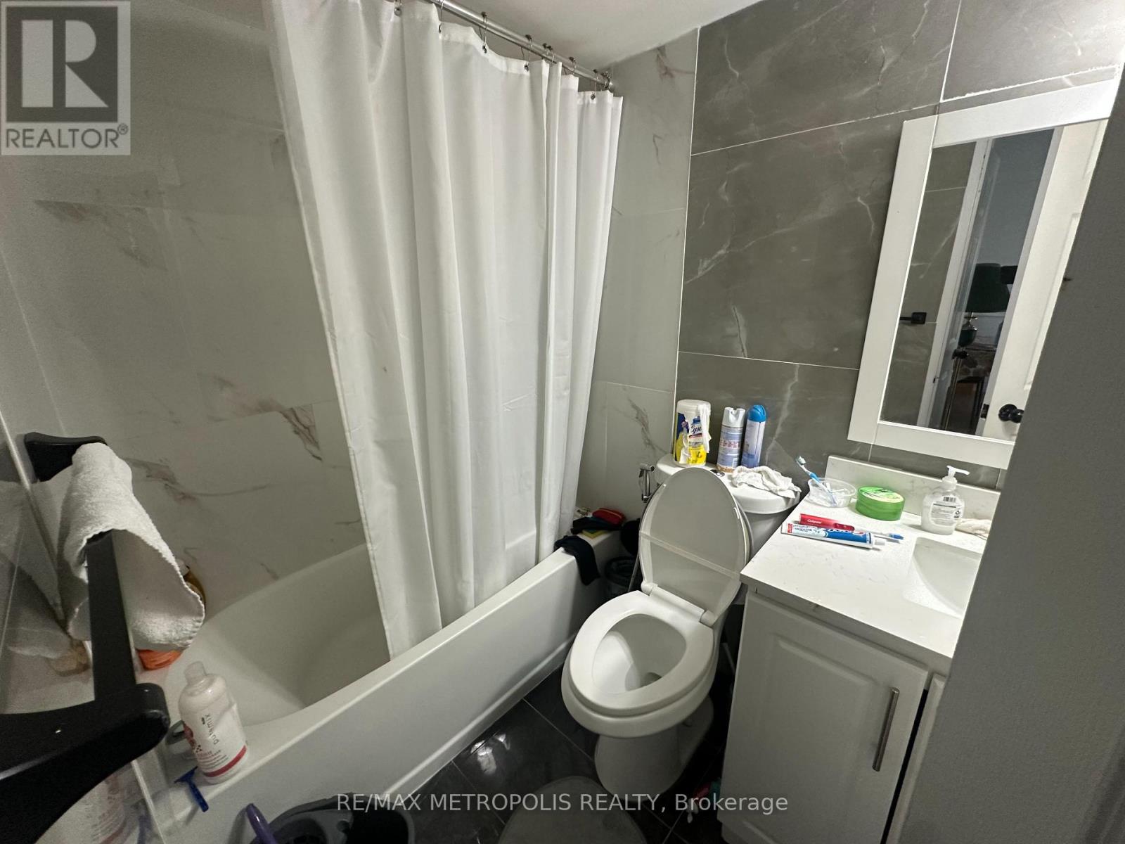 #307 350 RATHBURN ROAD W - 9