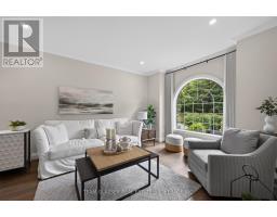 Family room - 27 Chestnut Hill, London South, ON N6K4J5 Photo 7
