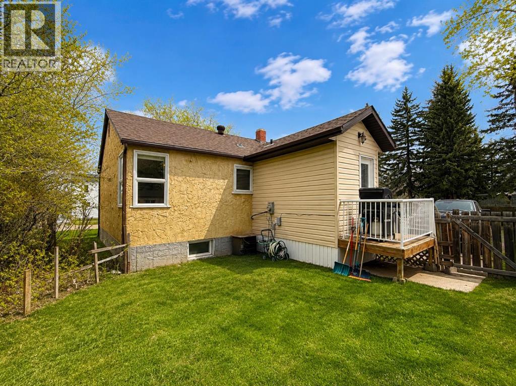 614 6 Avenue - Photo 16