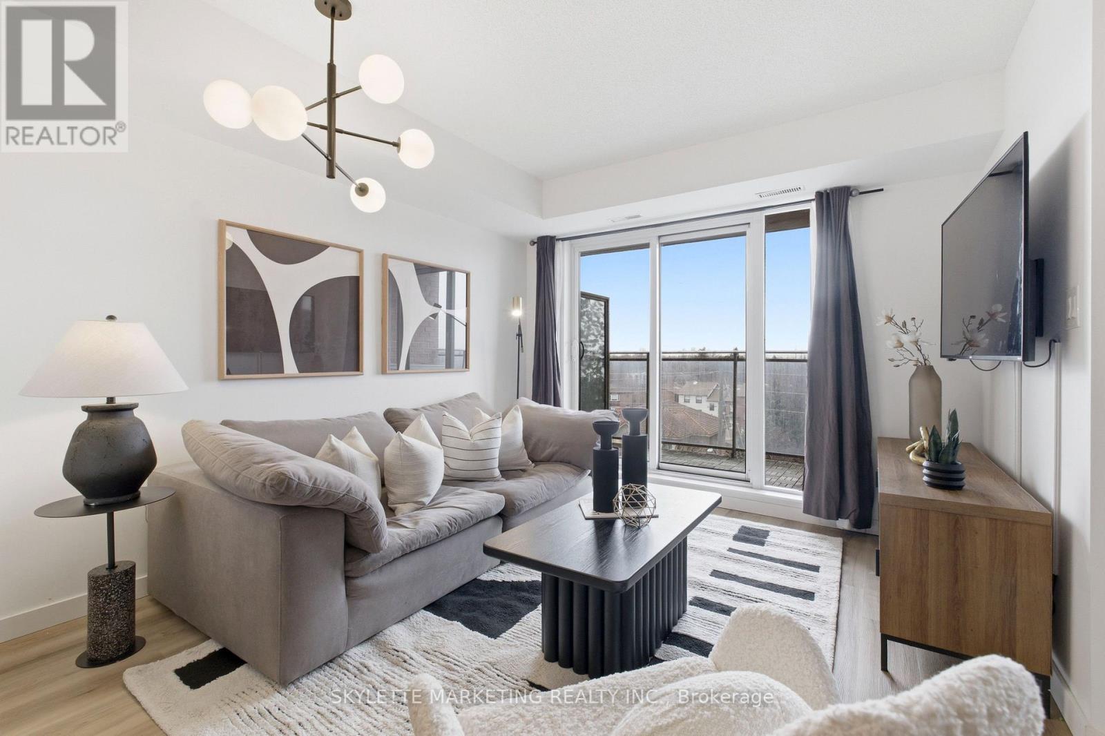#701 801 SHEPPARD AVENUE W - 1