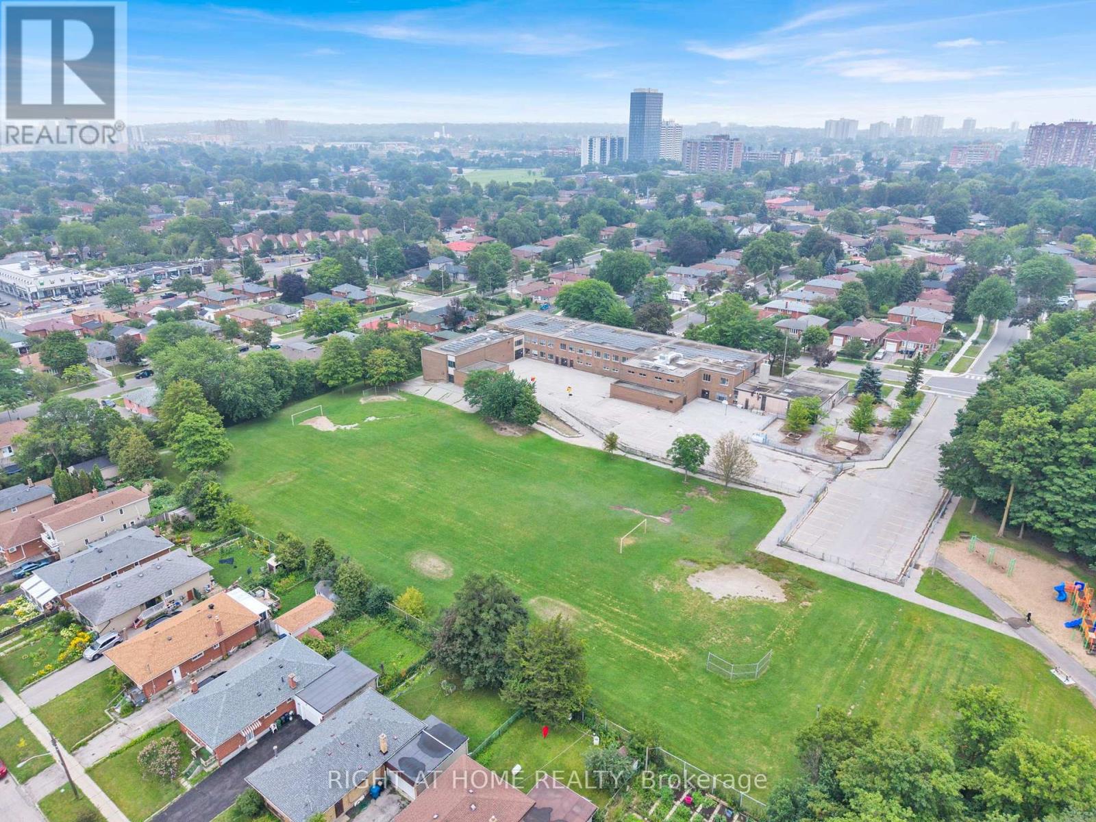 #1608 100 PRUDENTIAL DRIVE - 24