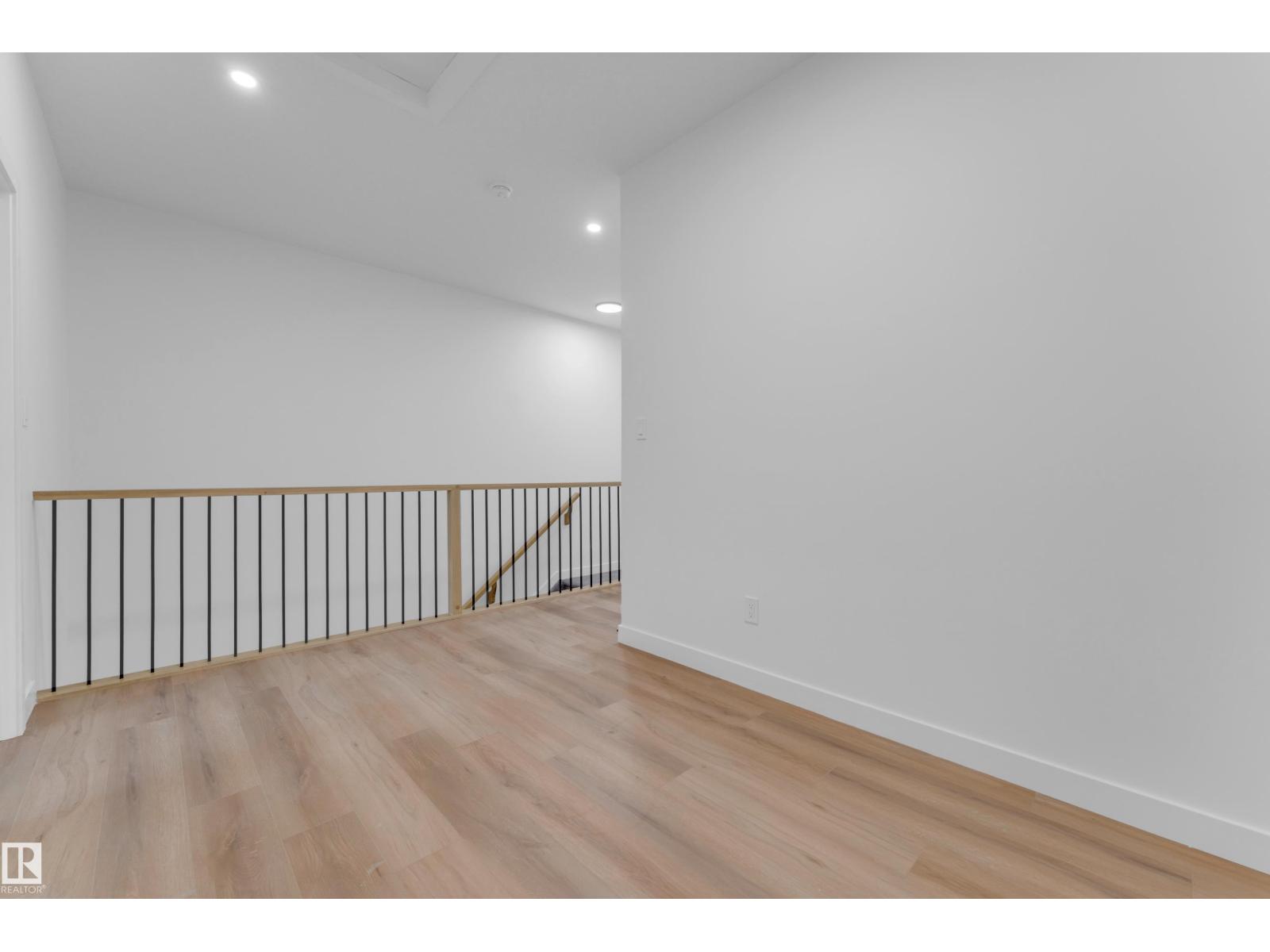 220 24 ST SW - Image 26