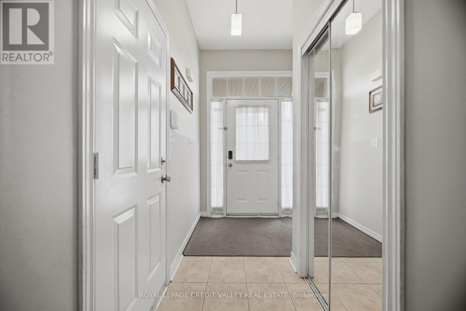 7443 RUSSIAN OLIVE CLOSE - 5