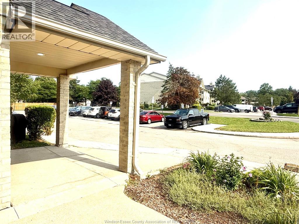 #210 739 DEVERON CRESCENT - 2