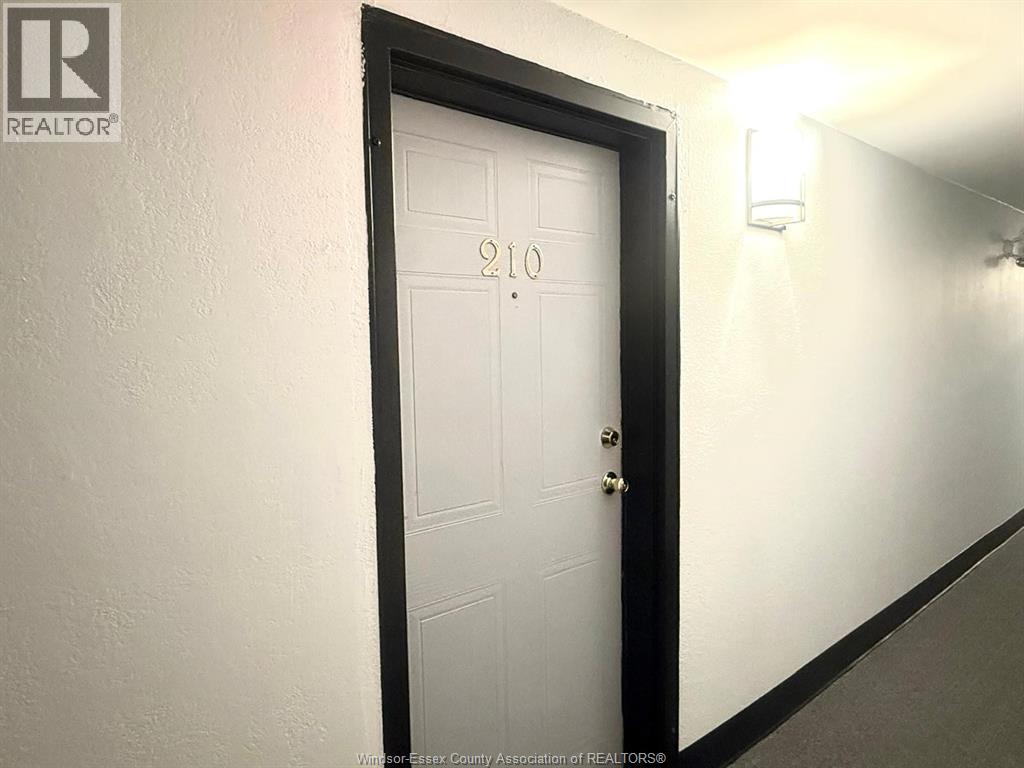 #210 739 DEVERON CRESCENT - 6