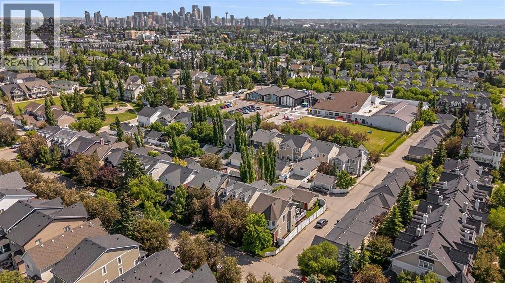 113 Ypres Green SW, Calgary — photo 3
