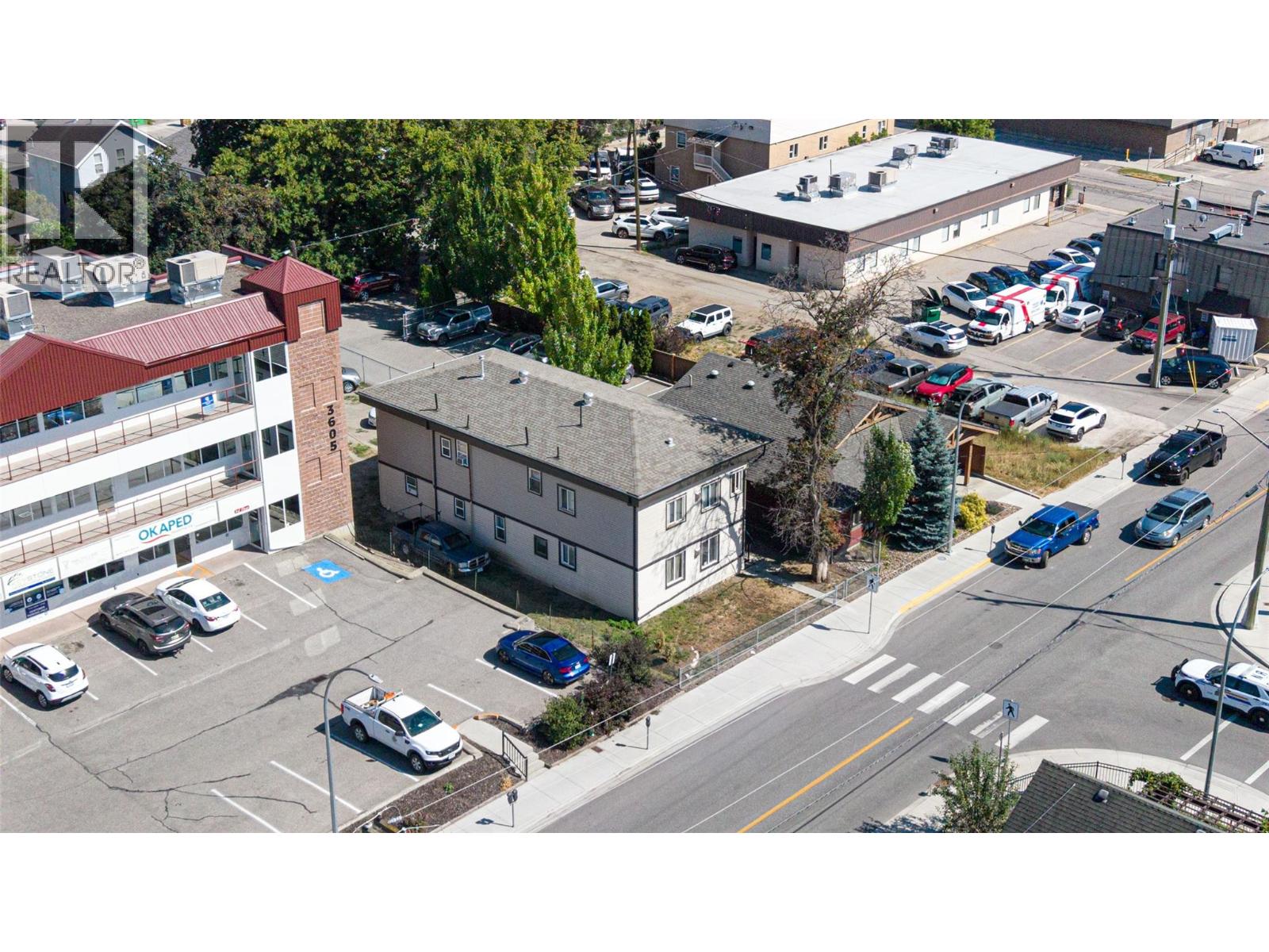 3601 31 Street - 41