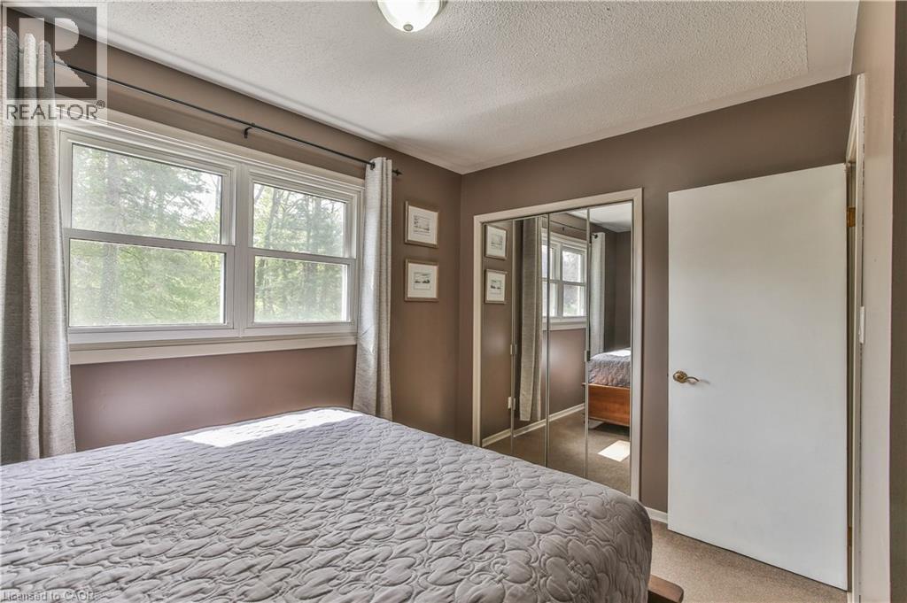 4 HIGHLAND Drive - 23