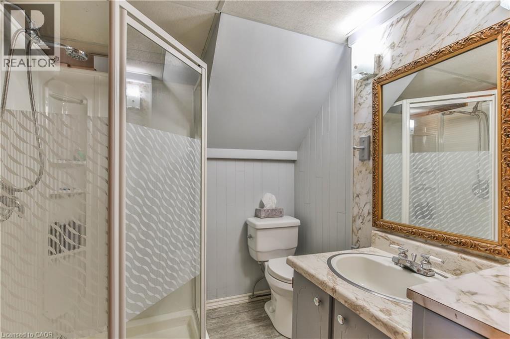 4 HIGHLAND Drive - Image 31