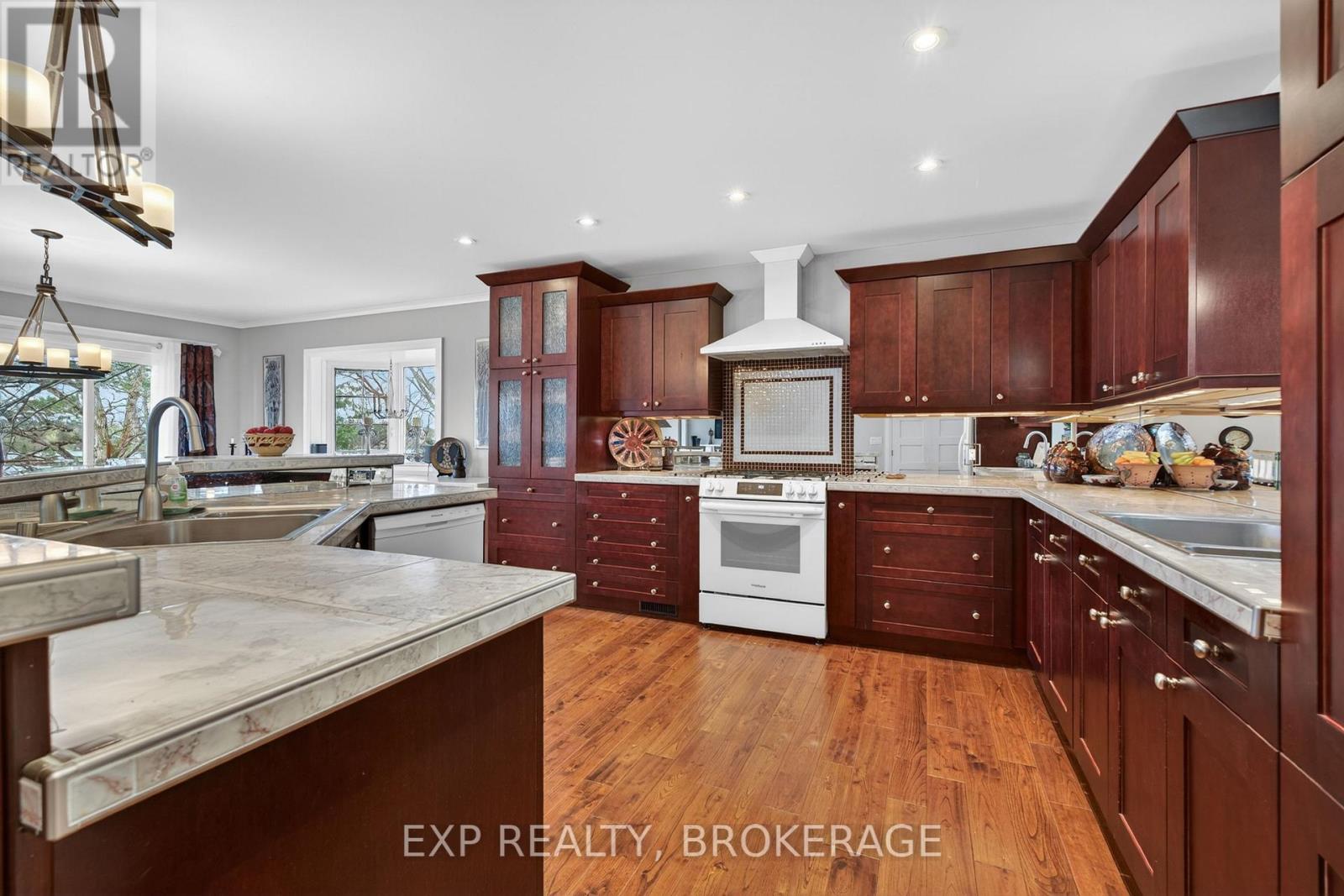 59 KERRY POINT ROAD - Image 8