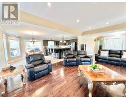 4 Birch Street thumbnail 18