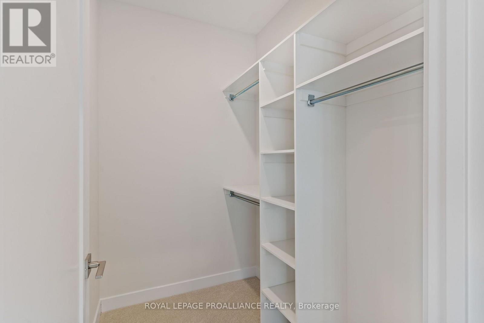 1086 MOORE STREET - Image 13