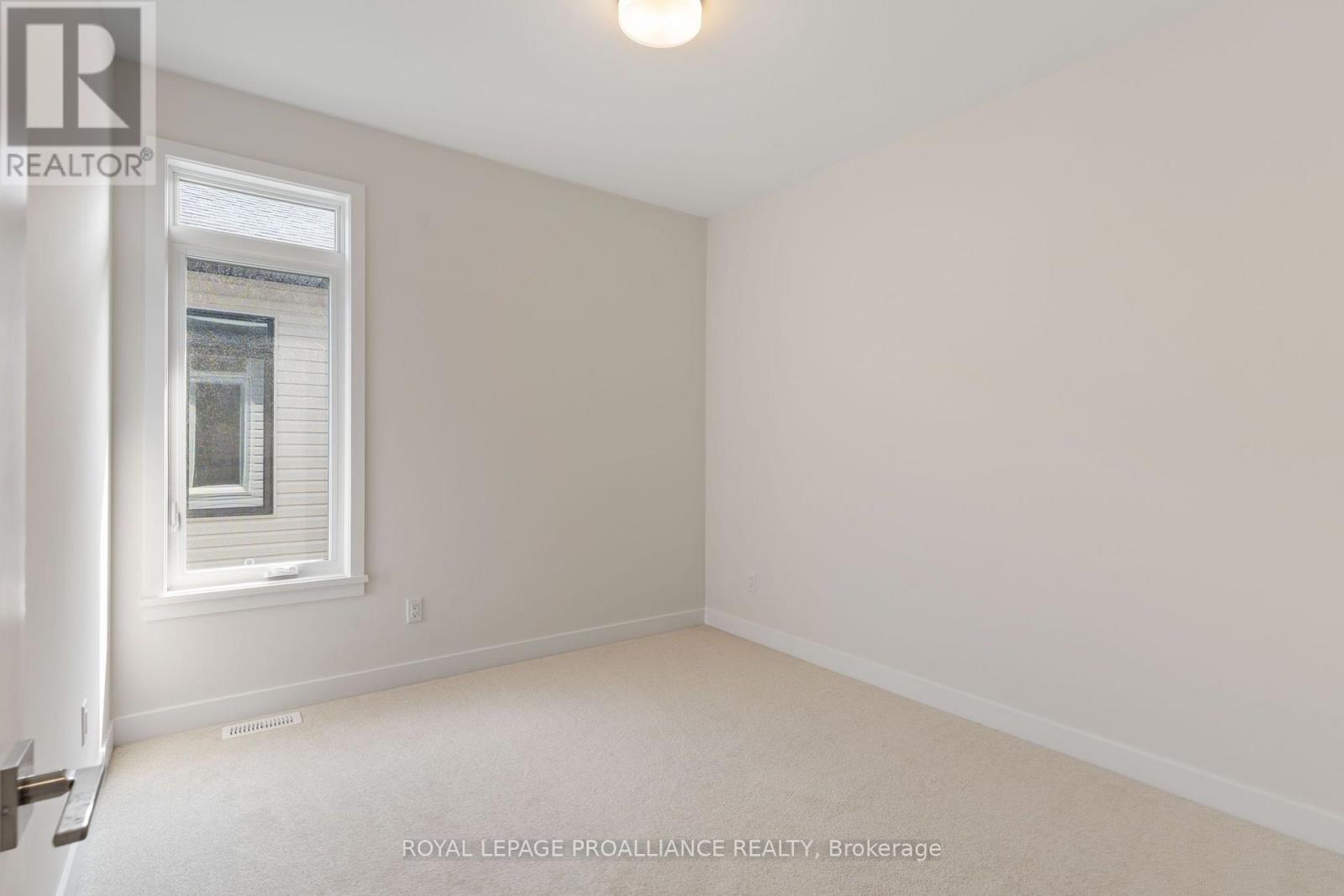 1086 MOORE STREET - Image 8