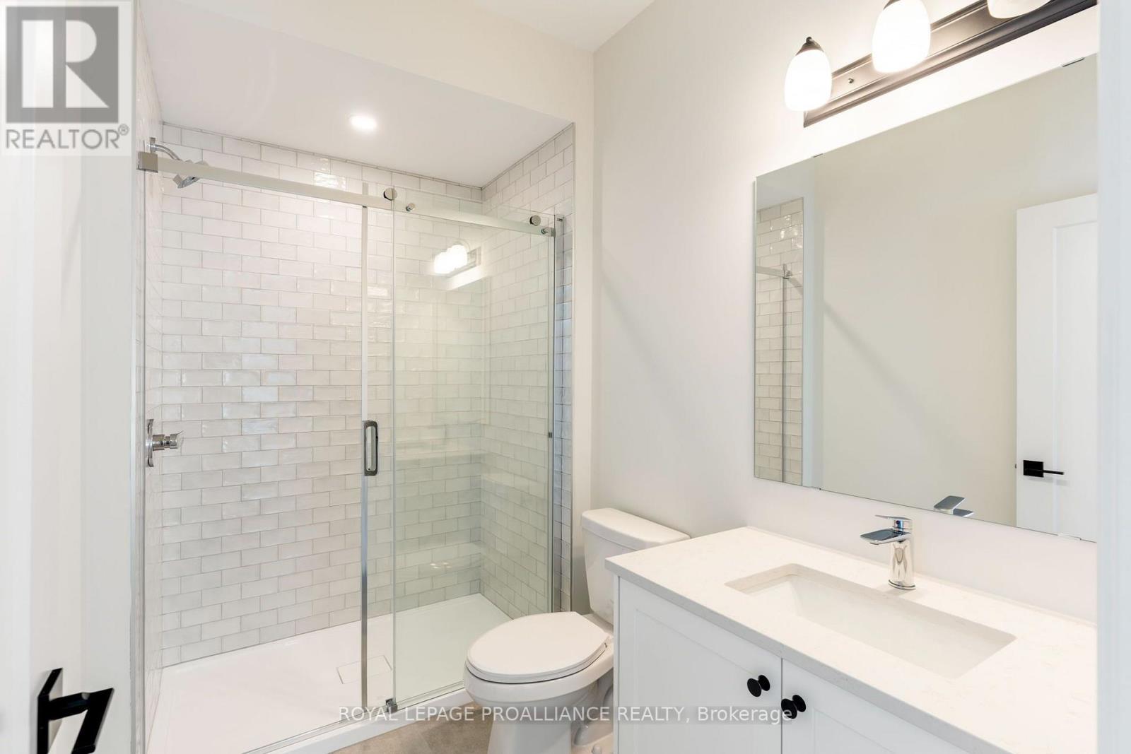 1057 MOORE STREET - Image 18