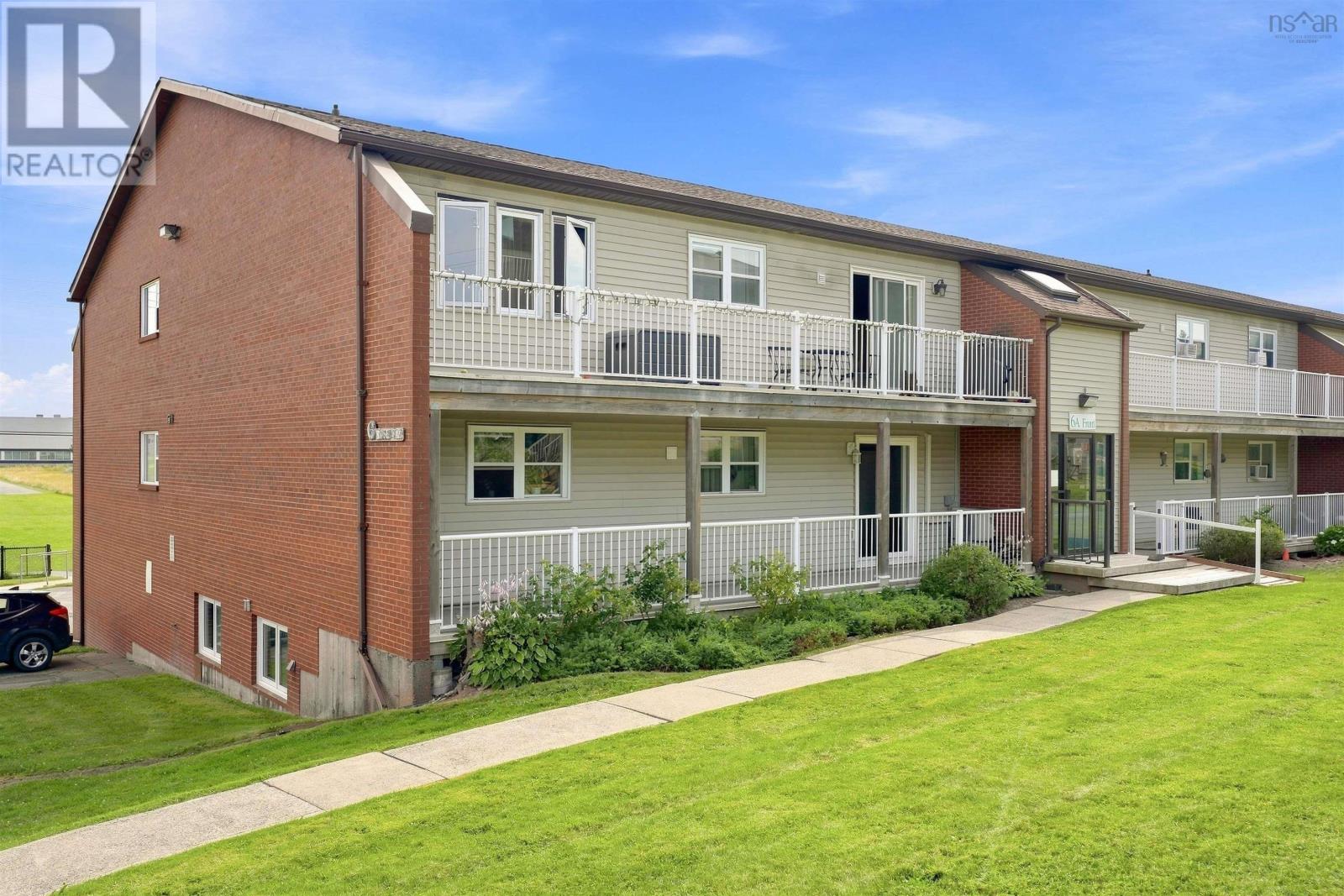 11 6A Rose Way