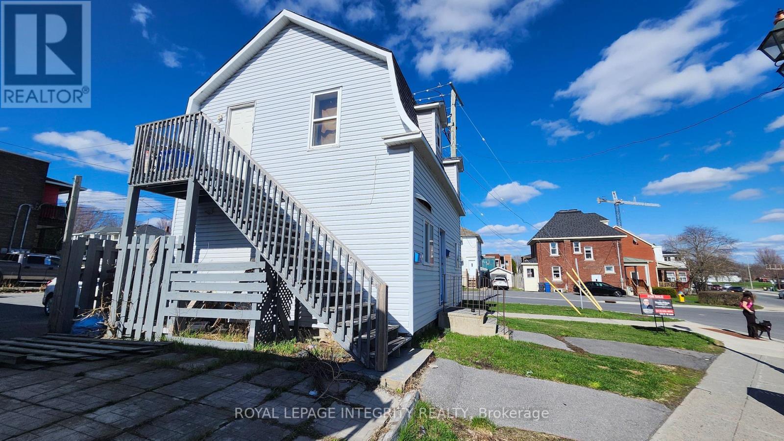 616 MONTREAL ROAD - Image 4