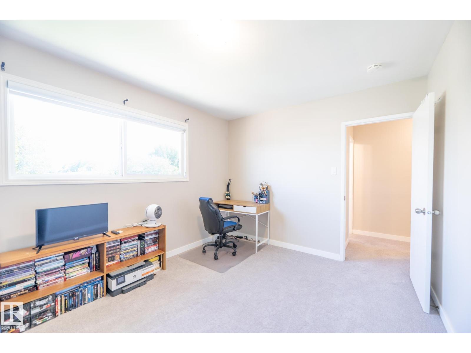 13309 85 ST NW - 17