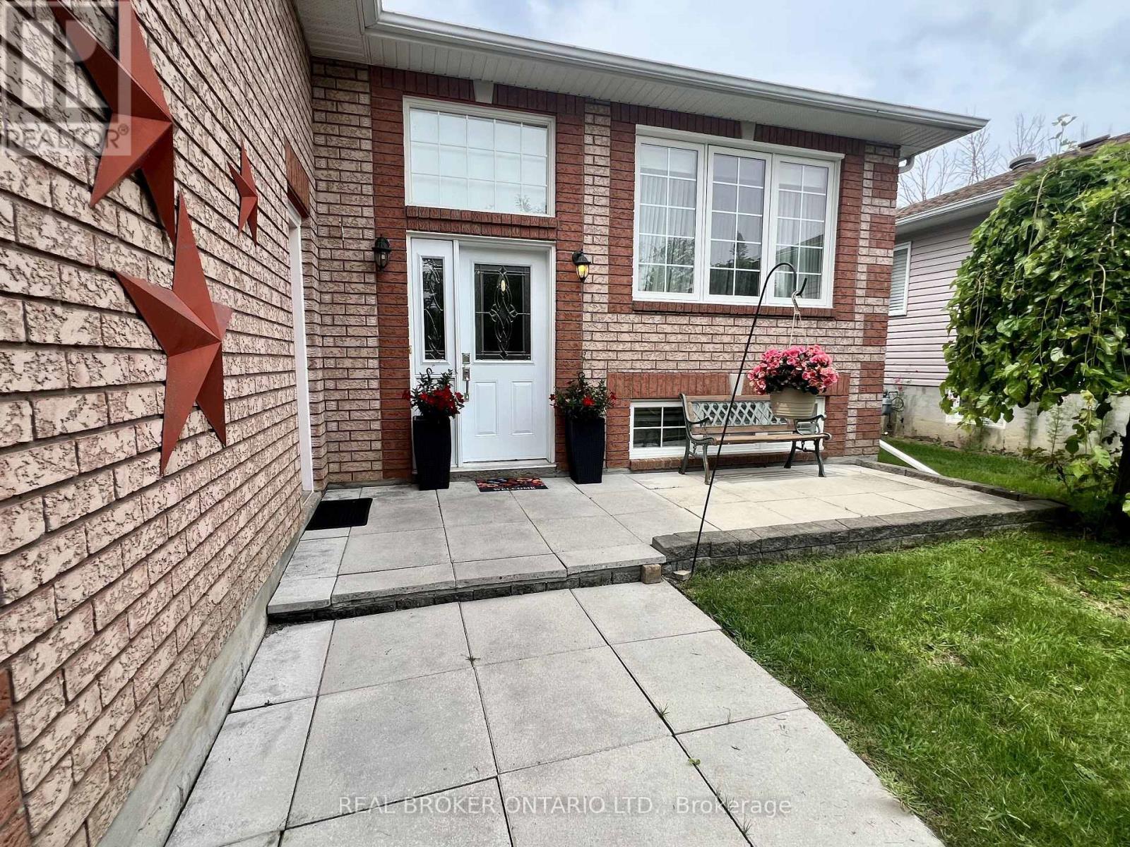 2342 SOMERS BOULEVARD, Innisfil (Alcona) — photo 2