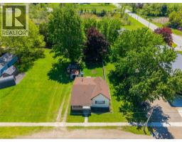 8007 Railroad Line, Brooke Alvinston, ON N0N1A0 Photo 17